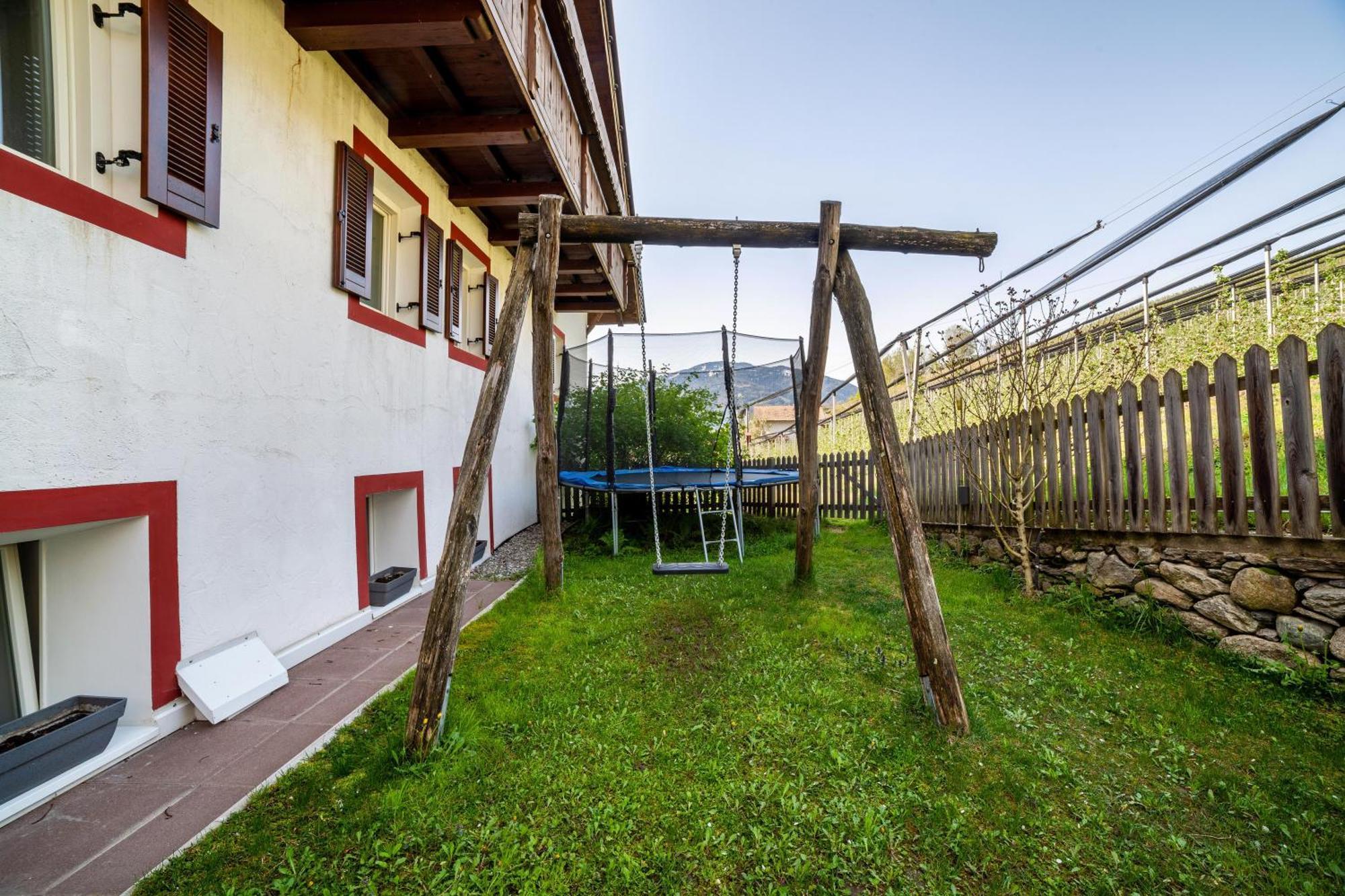 Gasserhof Ferienwohnung Morgenduft Caines ภายนอก รูปภาพ