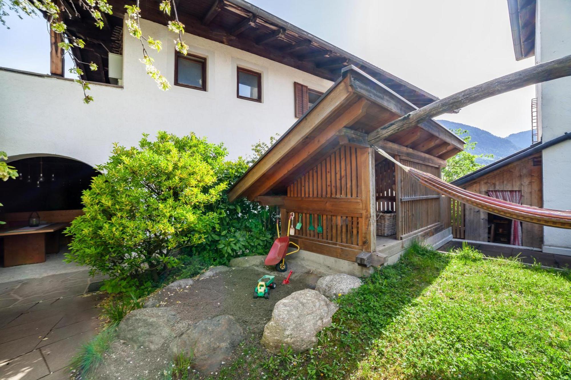 Gasserhof Ferienwohnung Morgenduft Caines ภายนอก รูปภาพ