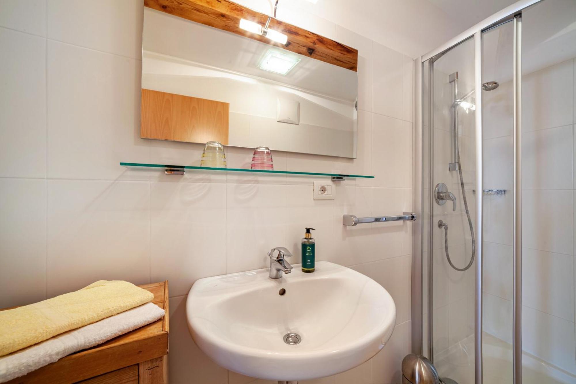 Gasserhof Ferienwohnung Morgenduft Caines ภายนอก รูปภาพ