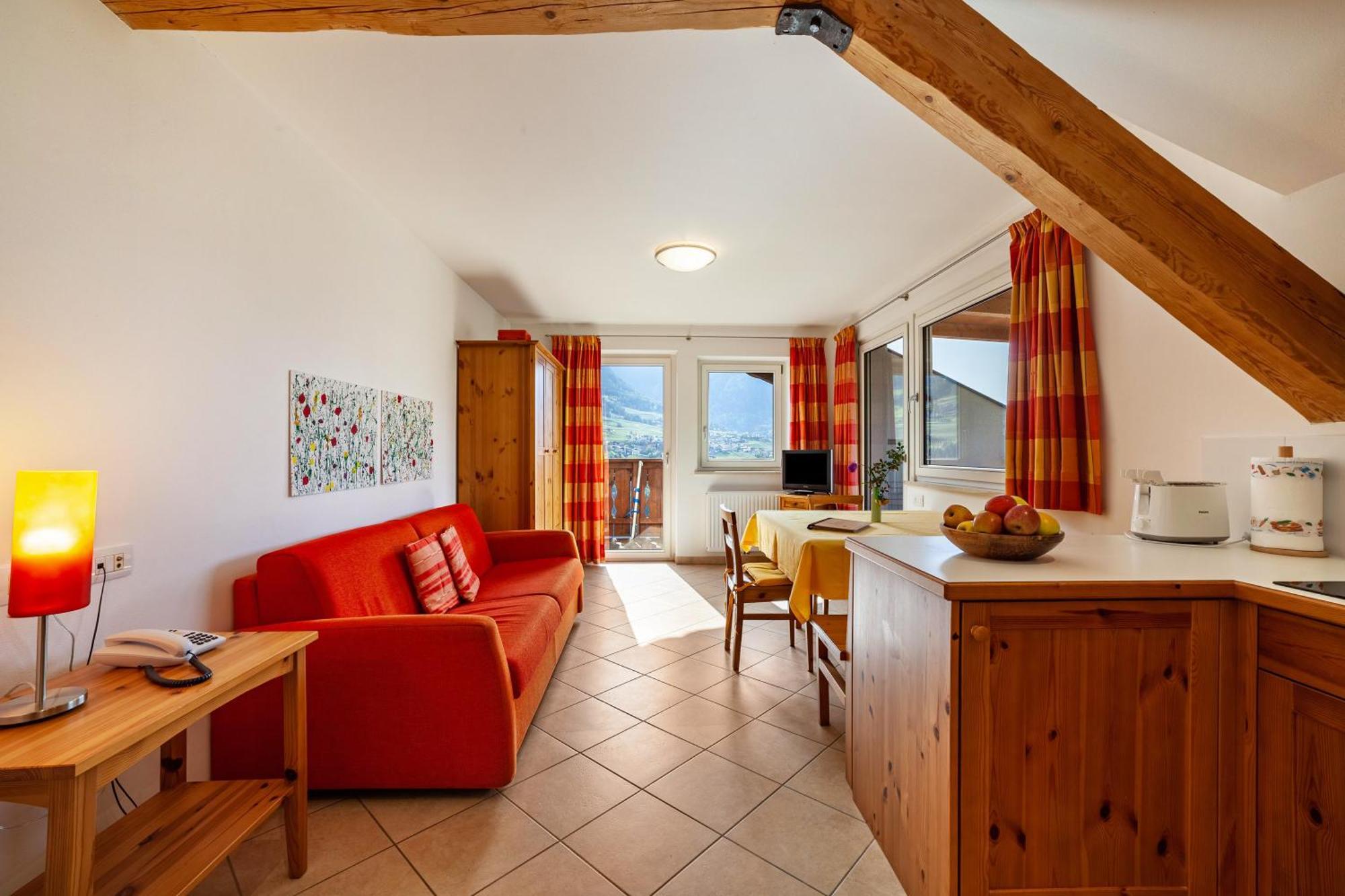 Gasserhof Ferienwohnung Morgenduft Caines ภายนอก รูปภาพ