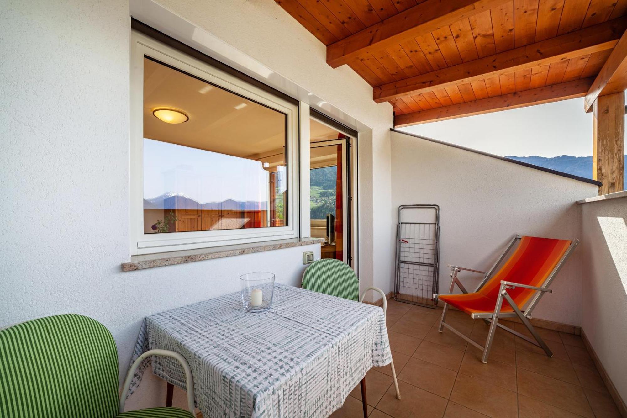 Gasserhof Ferienwohnung Morgenduft Caines ภายนอก รูปภาพ